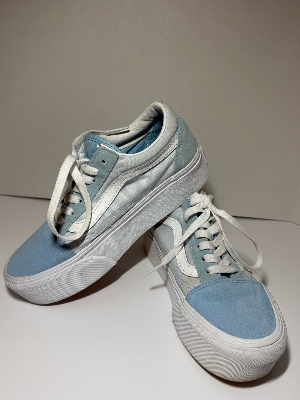 Vans Old Skool Stackform Platform Sneakers – Women’s 6.5